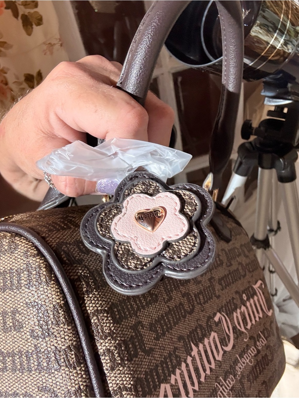 Juicy Couture Brown Monogram Barrel Satchel with Pink Tag - Picture 7 of 7
